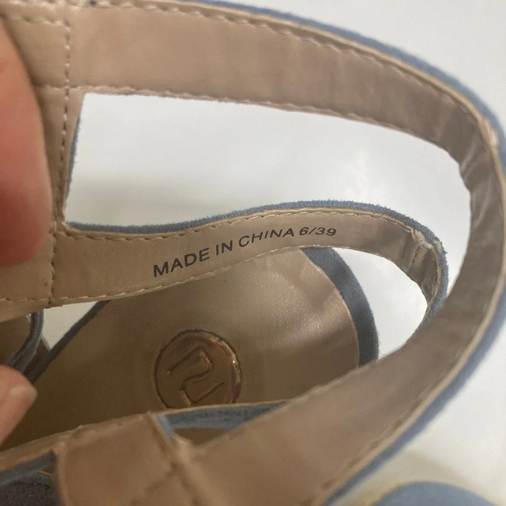 River Island measurements heel
